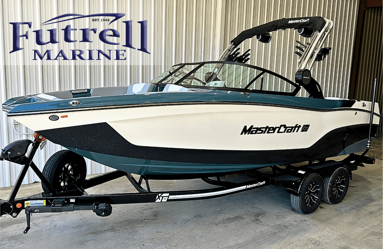 2025 MasterCraft XT22