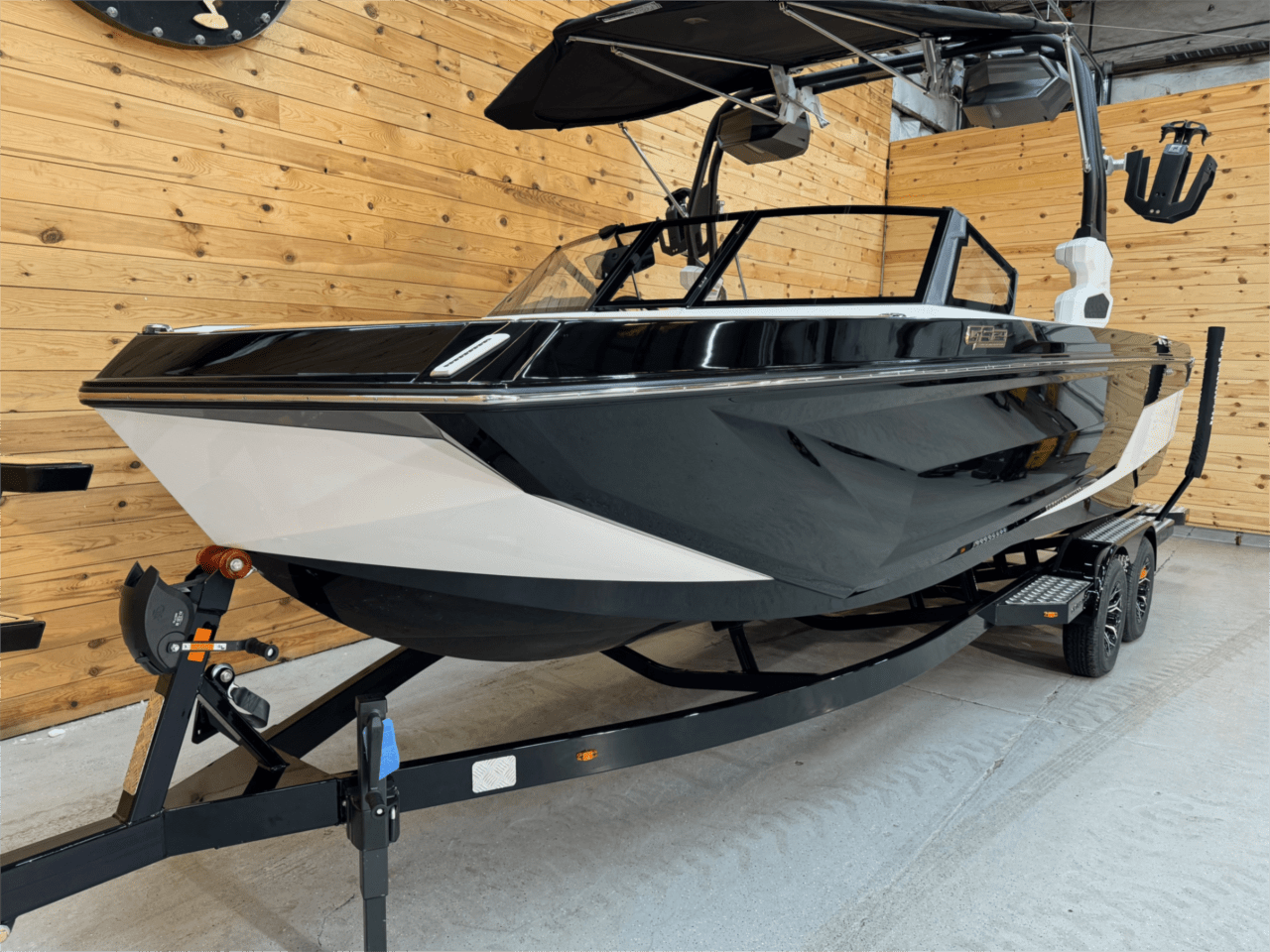 2024 Nautique GS24 Icon