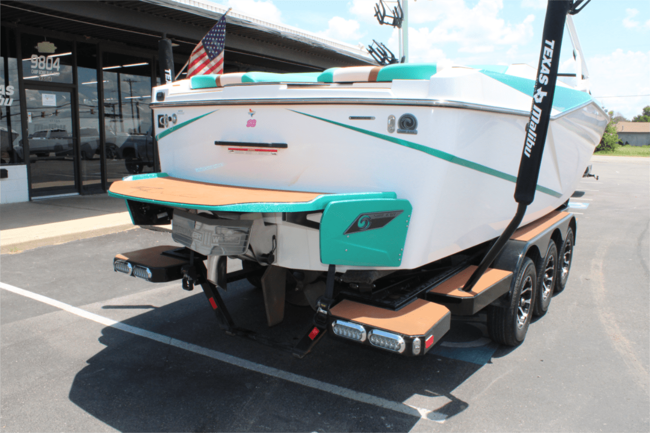 2023 Axis T250