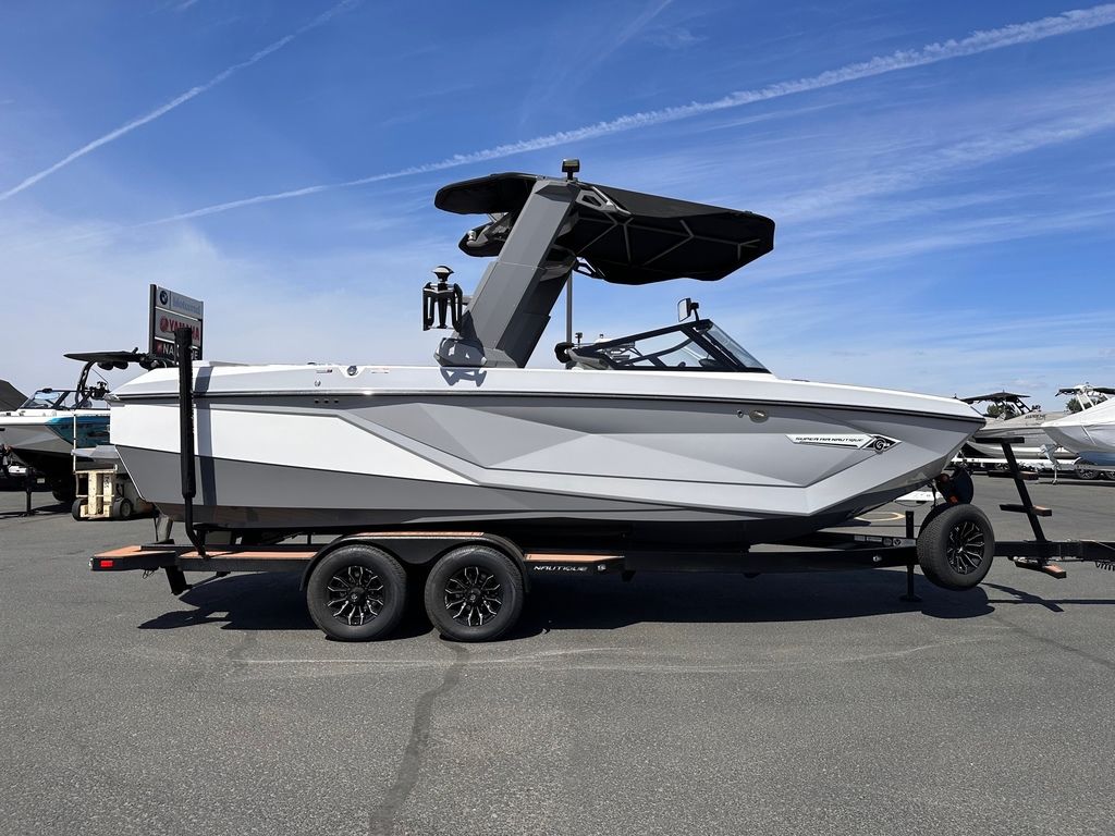 boat.Title
