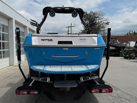2024 23' Moomba Max