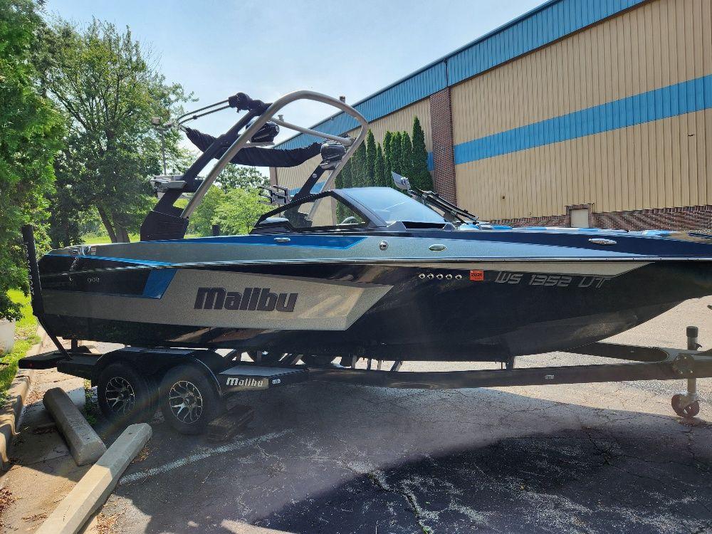 boat.Title