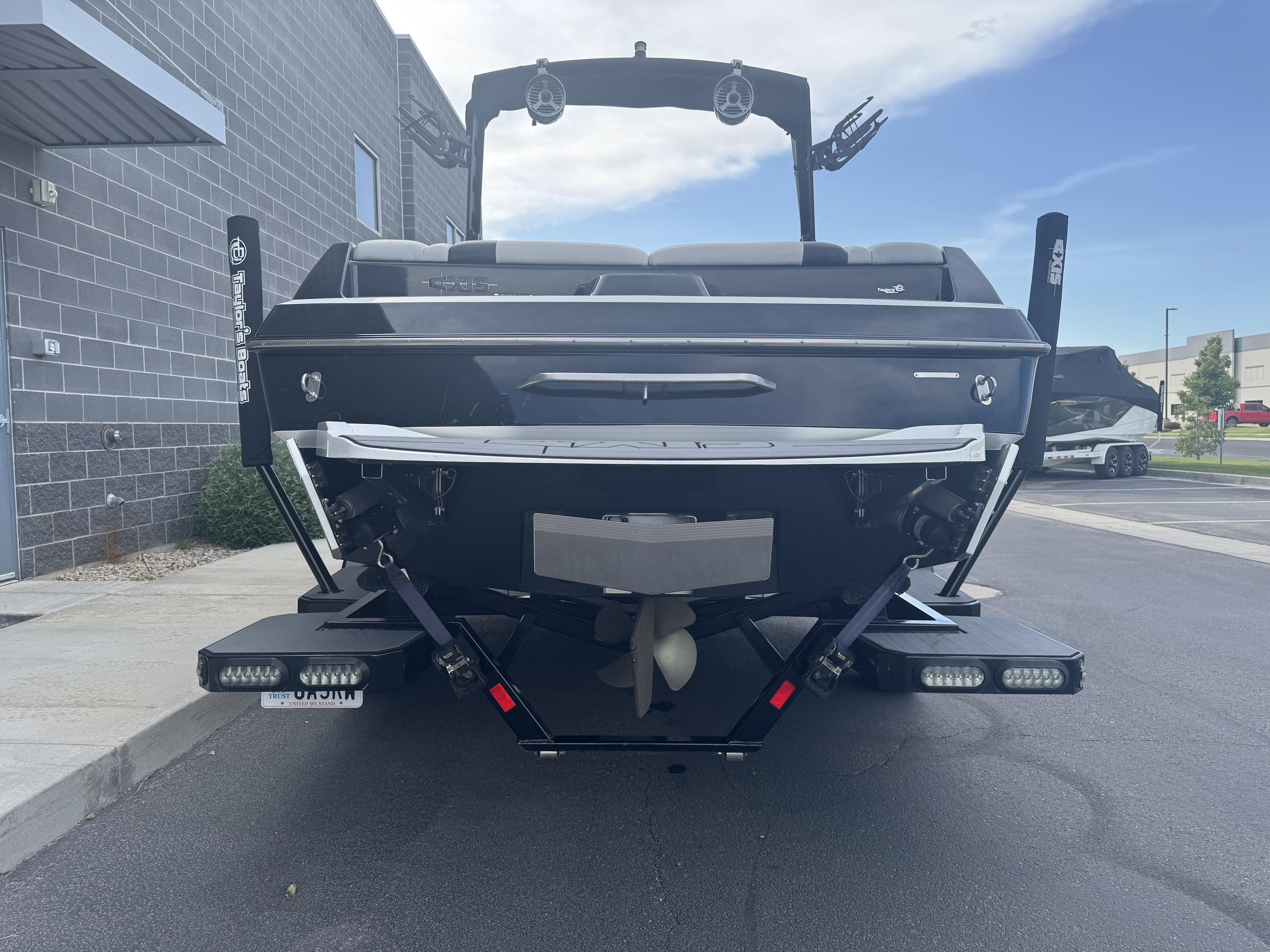 2018 Axis A22 Original Owner Low Hours