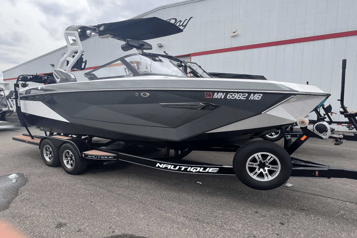 2021 Nautique G23