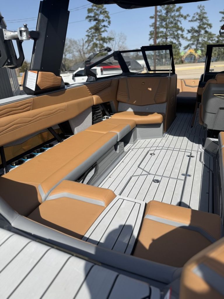 2025 Nautique Super Air Nautique G25