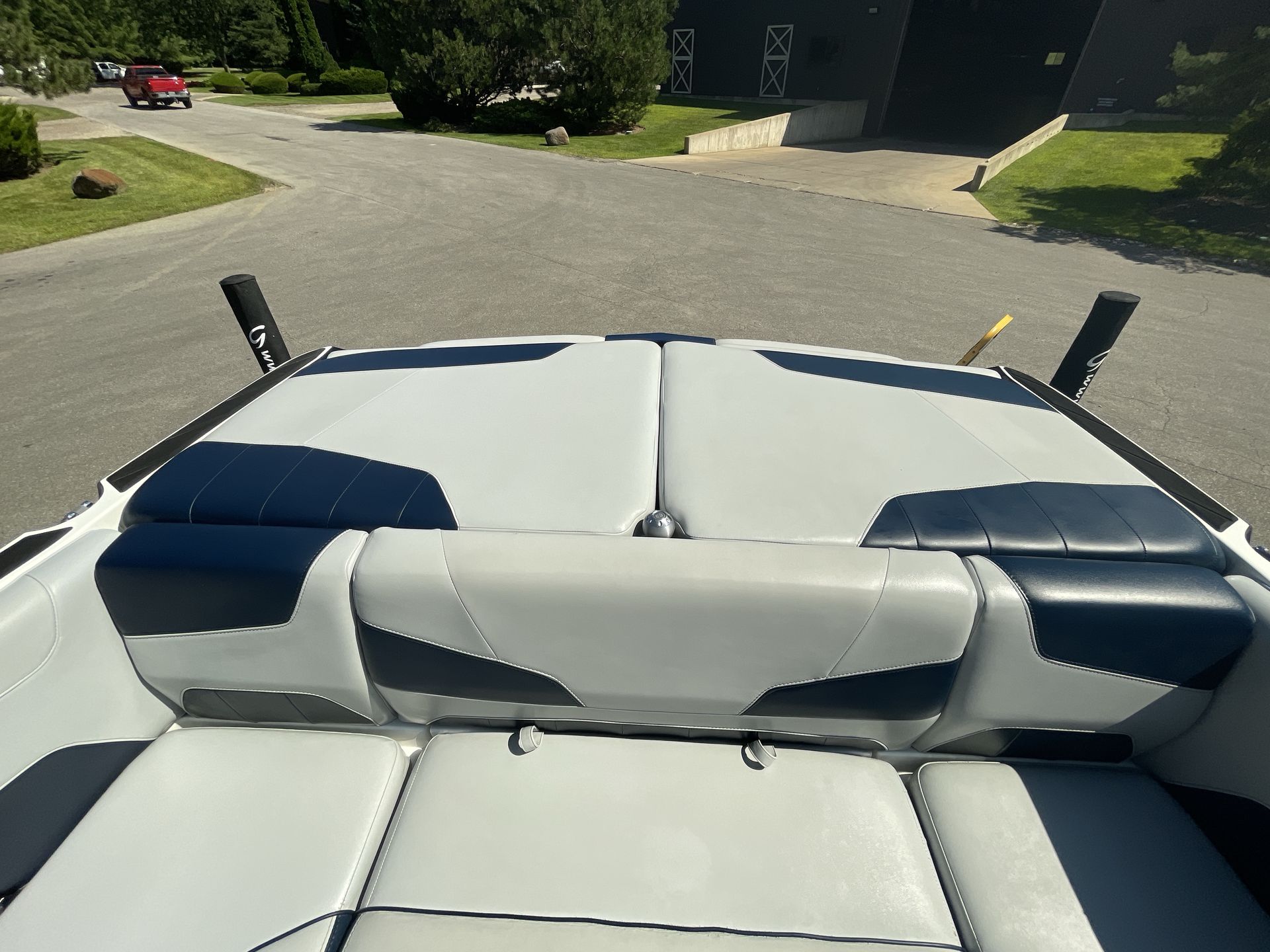 2021 Malibu 22LSV