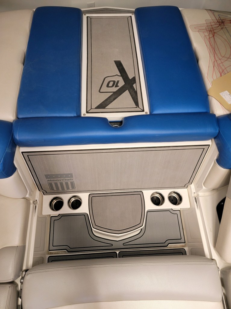 2016 MasterCraft X10