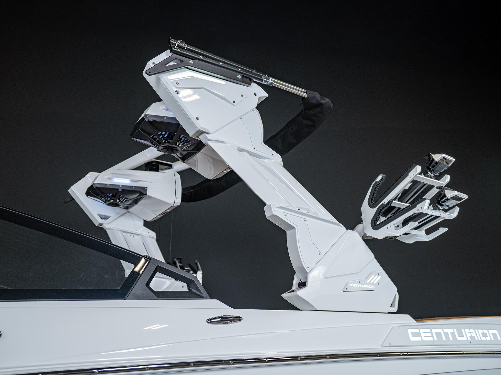 2025 Centurion Ri265 – All White Icon