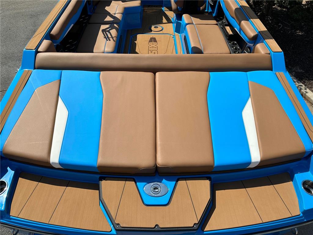2024 Axis T235