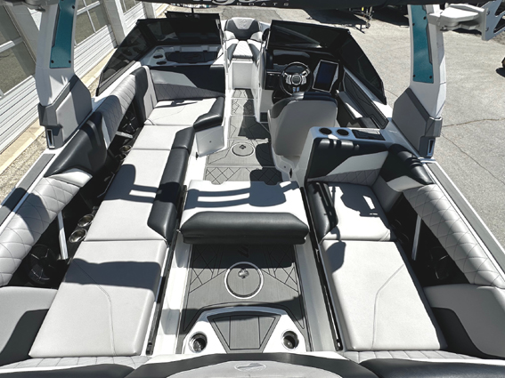 2021 23' Tige' "Z3" Bowrider