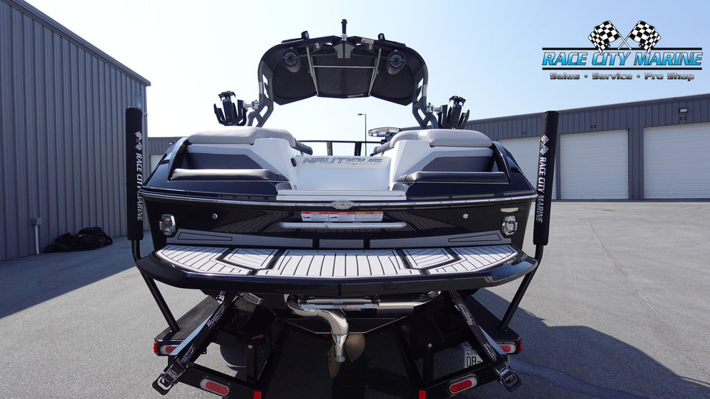 2020 Nautique G23