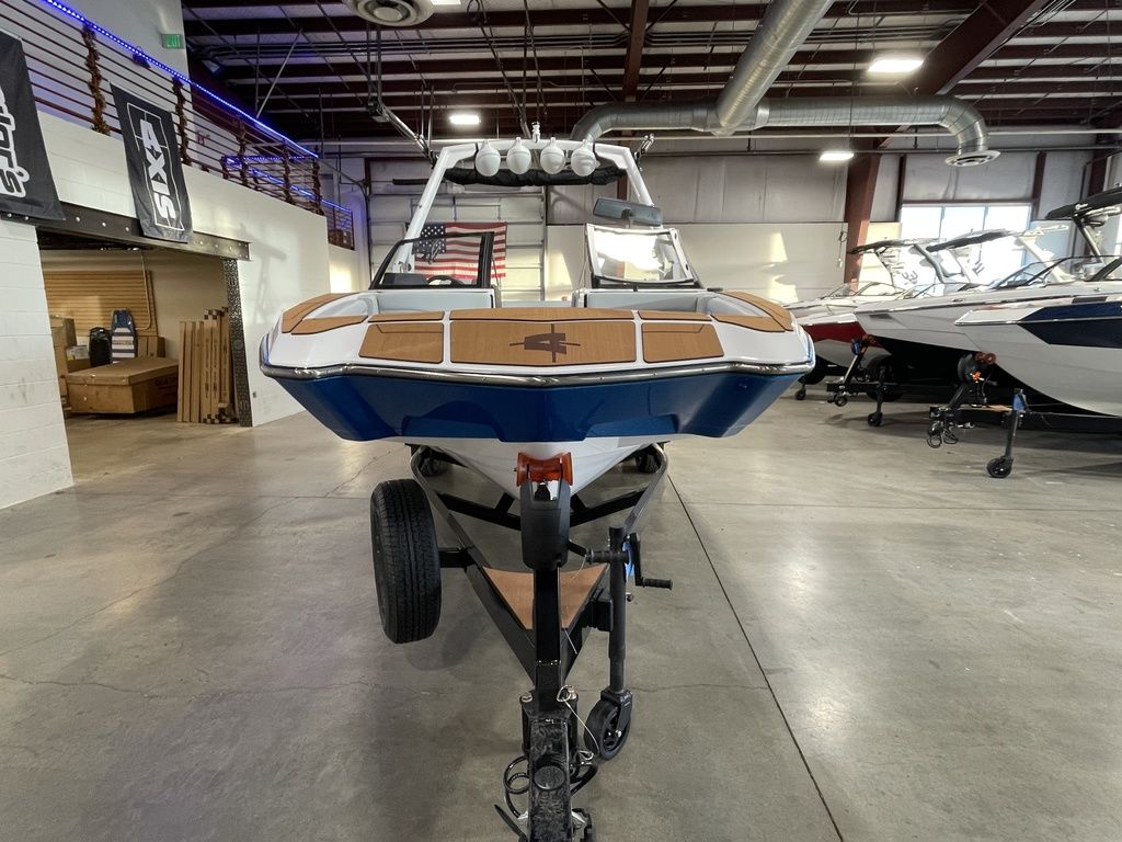 2025 Axis Wake Research A225