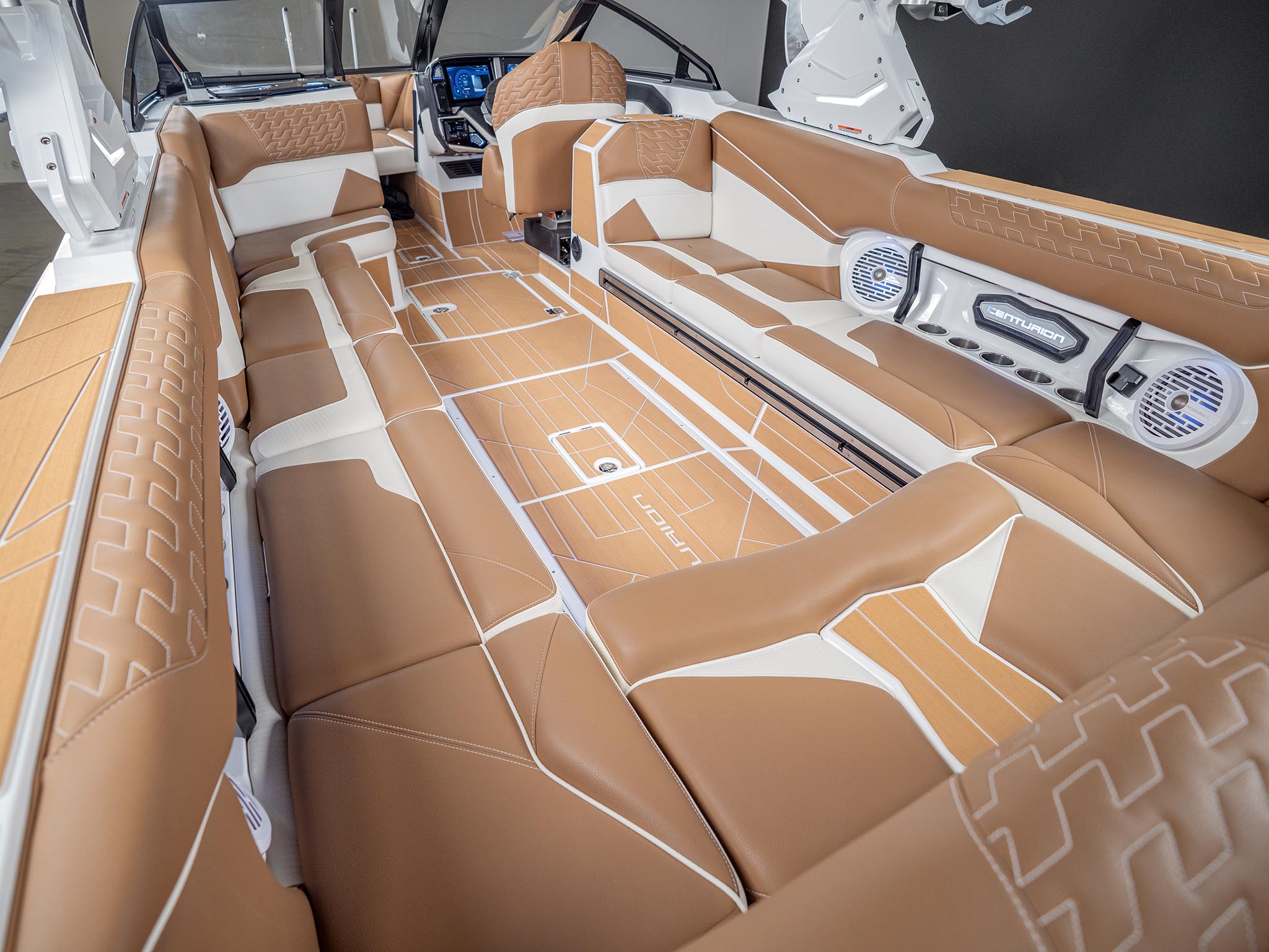 2025 Centurion Ri265 – All White Icon