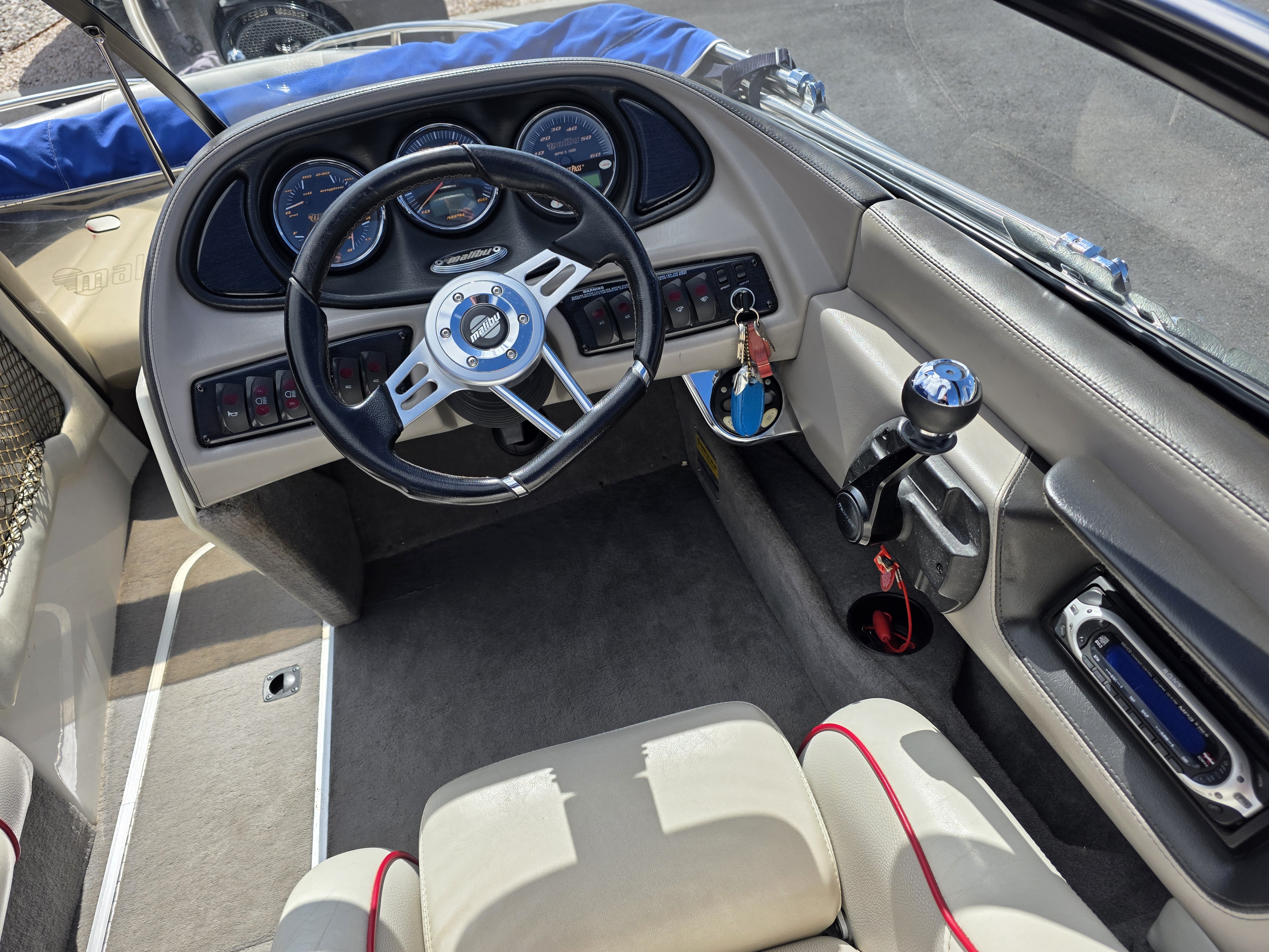 2004 Malibu Boats Response LXi