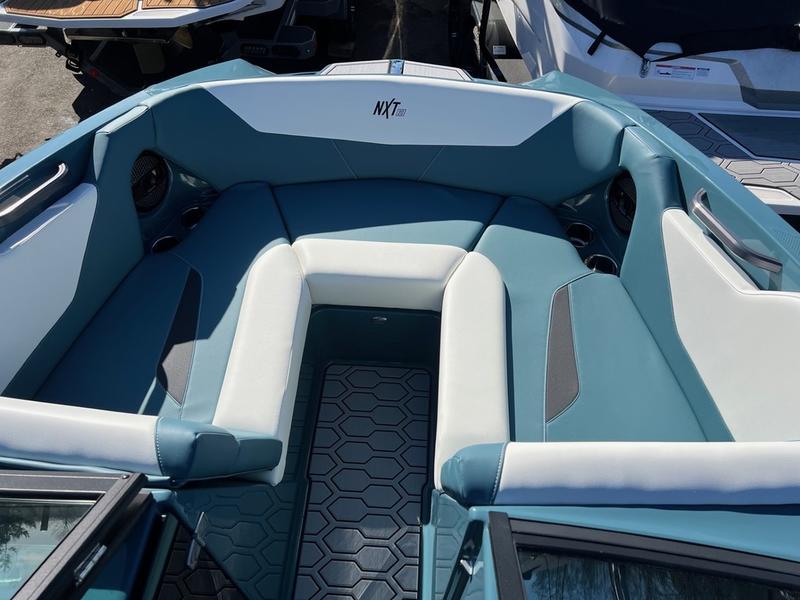 2025 MasterCraft NXT20