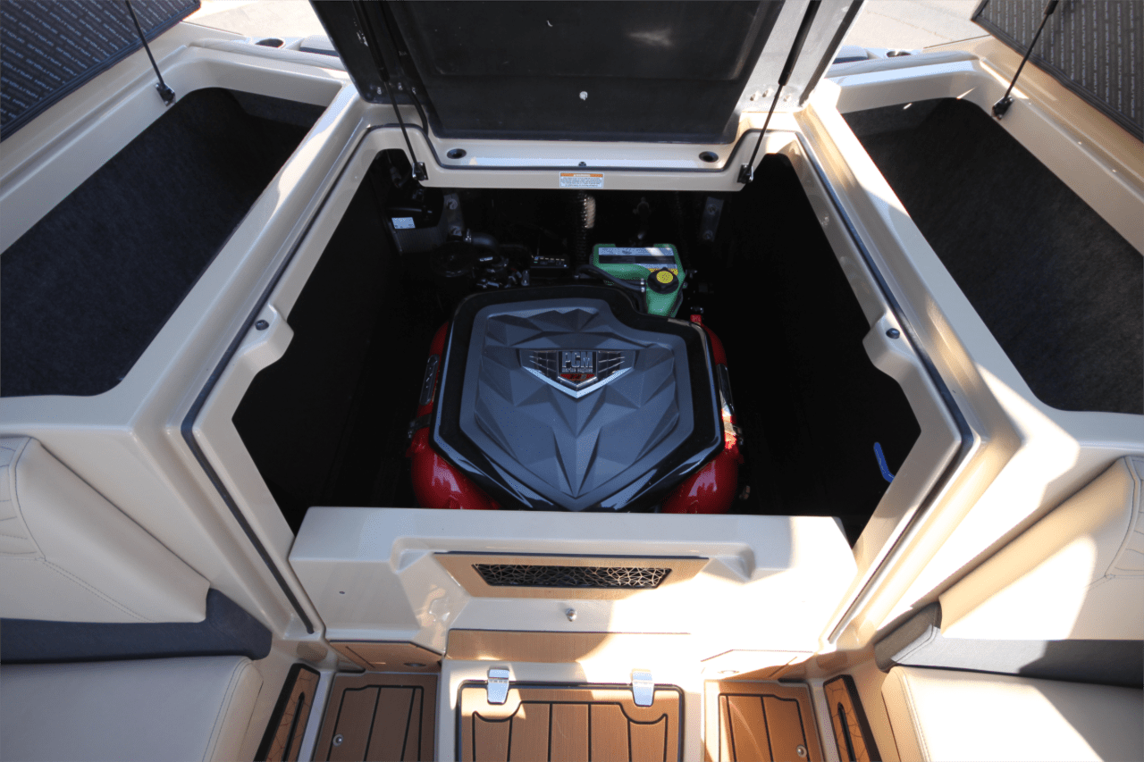 2025 Super Air Nautique G23 &#8220;Centennial Edition&#8221;