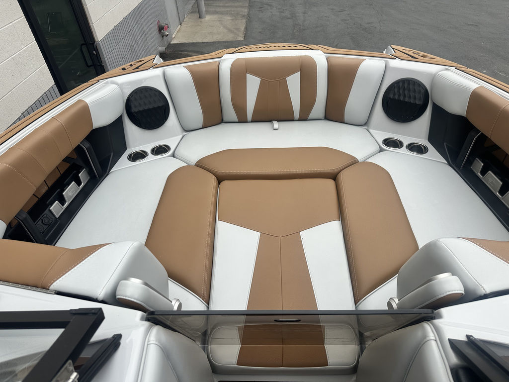 2022 Malibu Boats 24 MXZ