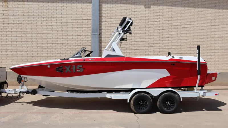boat.Title