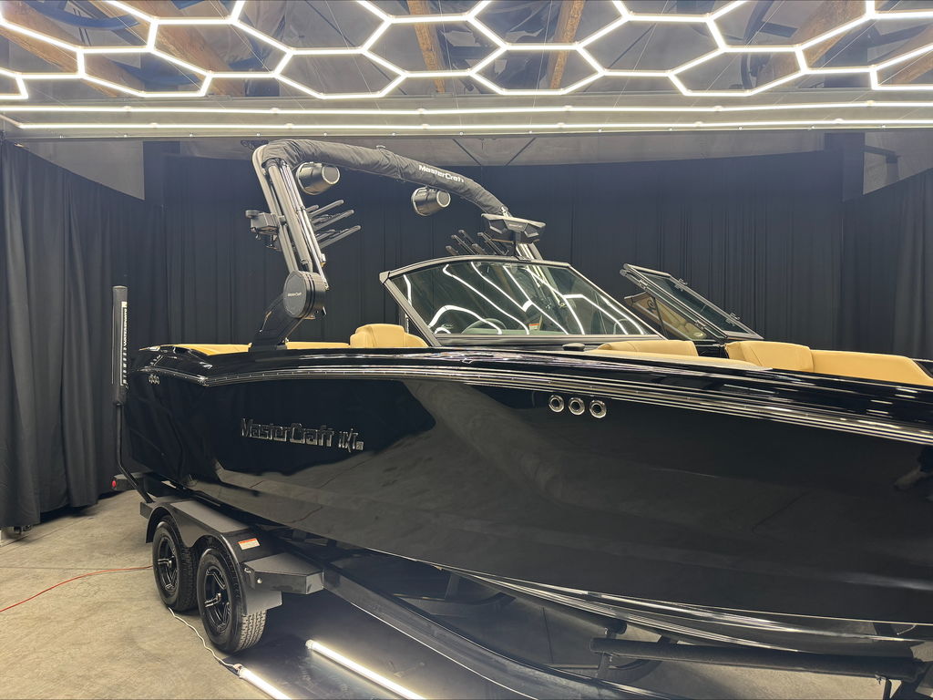 2025 MasterCraft NXT24
