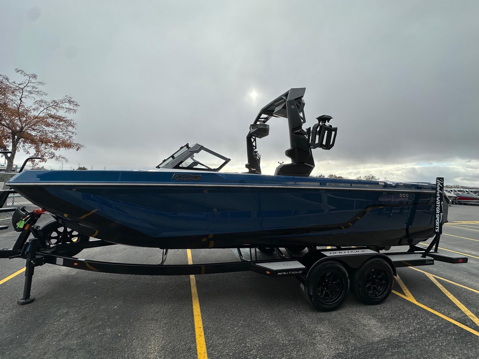 boat.Title