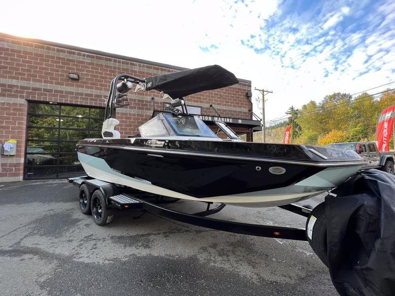 NEW 2024 Nautique GS20