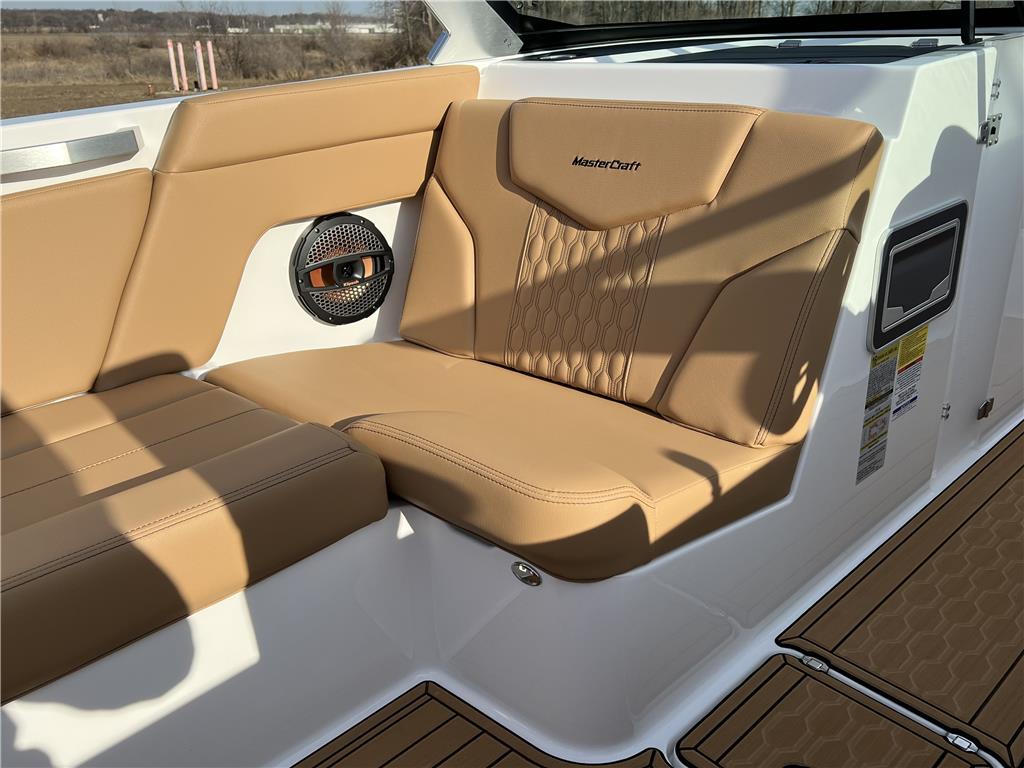 2024 Mastercraft XT-22 | 209109