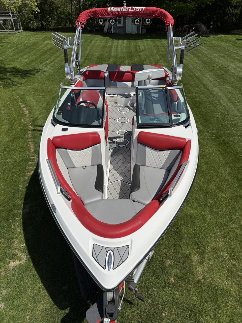 2014 Mastercraft X10 Gen2 surf and only 144 hours