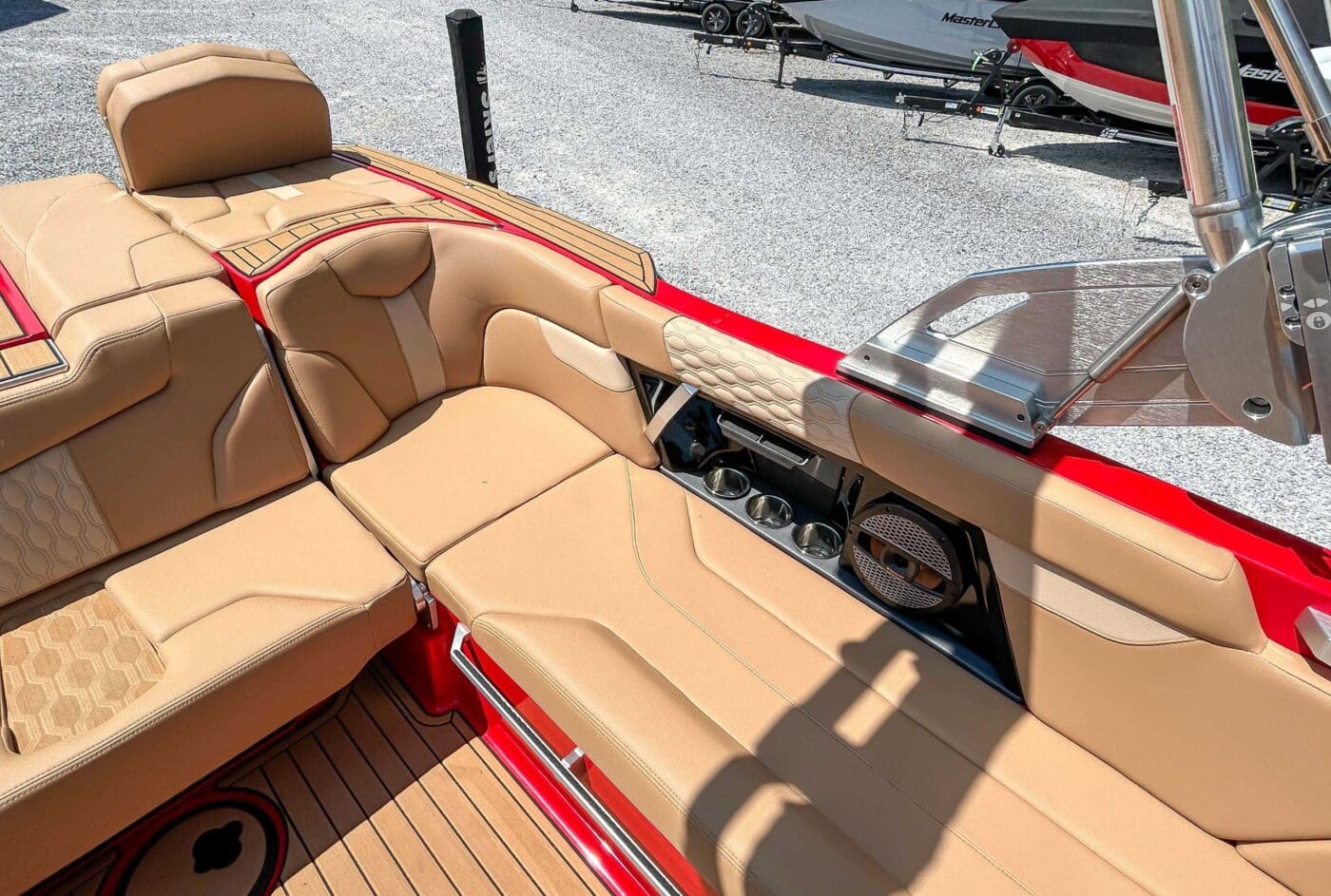 2023 MasterCraft XT23