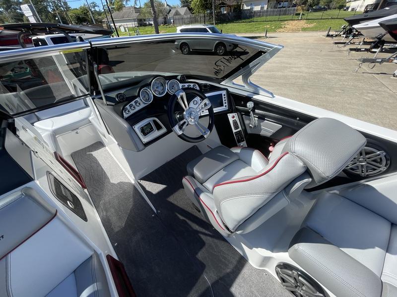 2016 MasterCraft X23