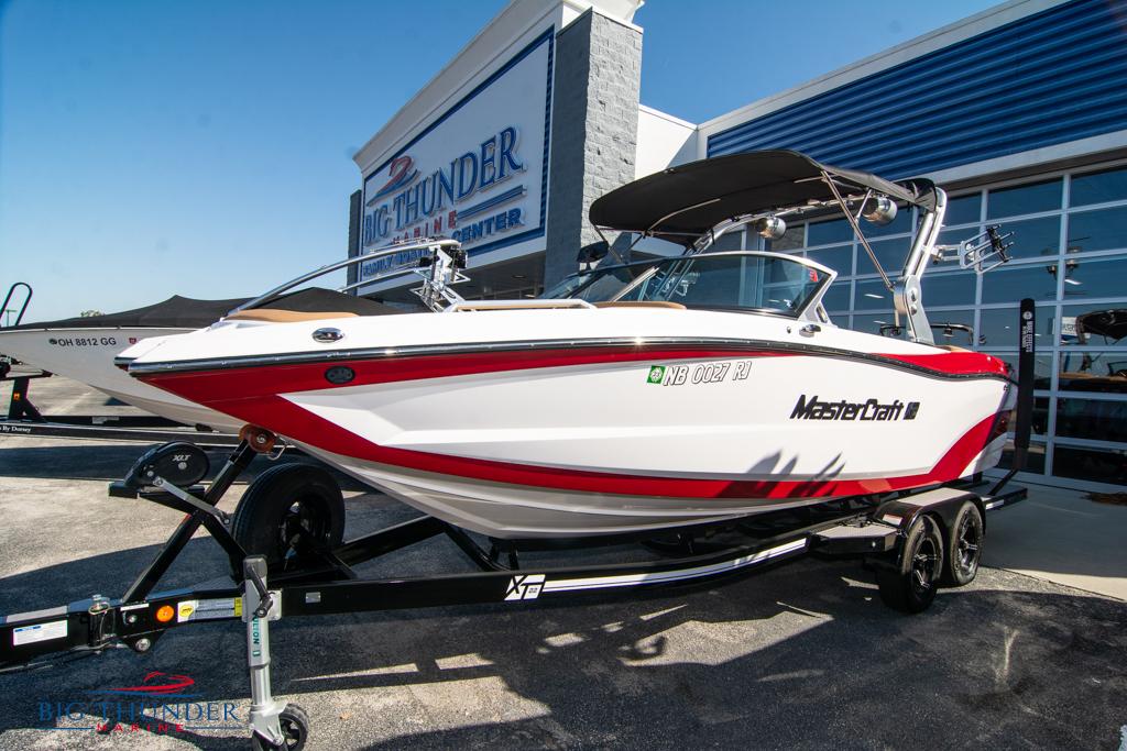 2021 Mastercraft XT22