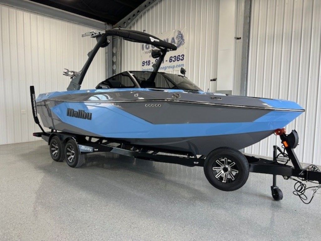 2024 Malibu Boats 23 LSV
