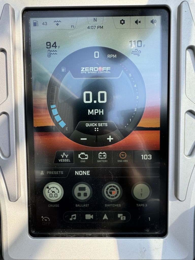 2019 Tige ZX5 Icon