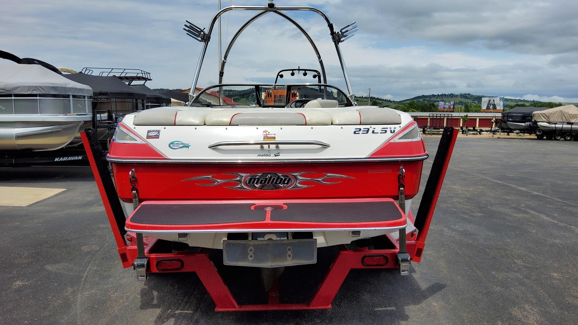 boat.Title
