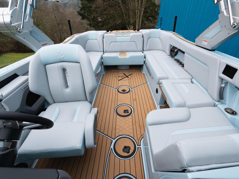 2025 MasterCraft X24