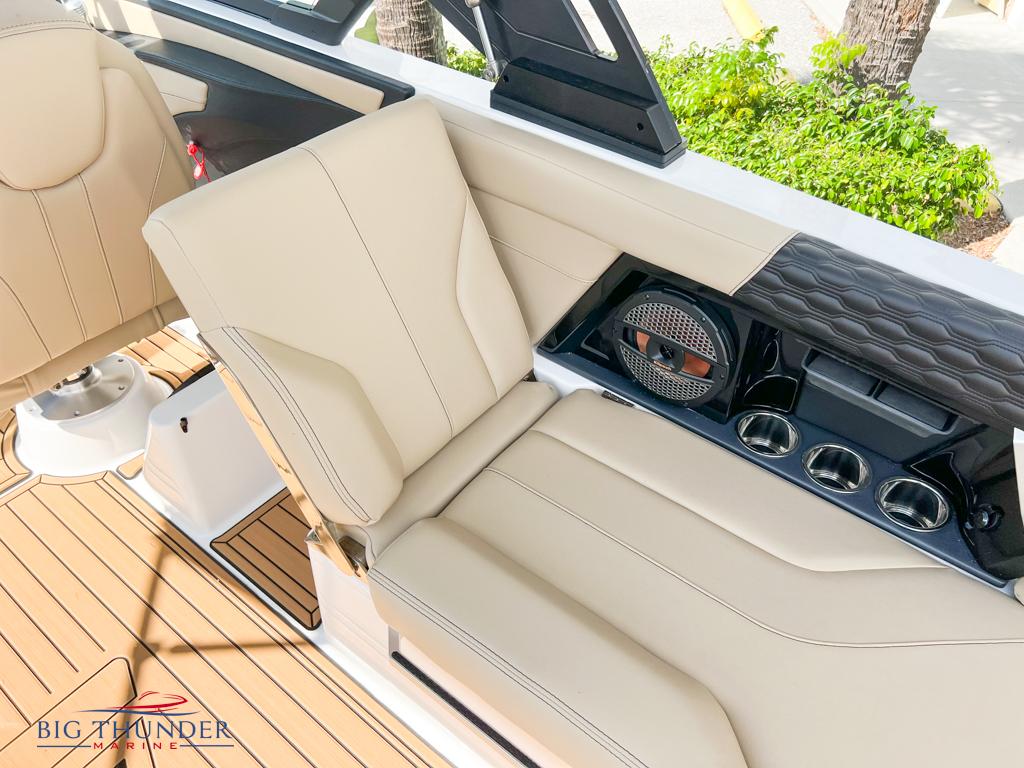 2023 Mastercraft XT24