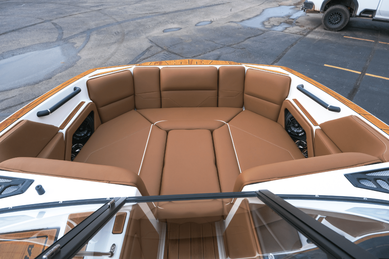 2025 Moomba Max KNOCK OUT PLUS PKG BEST VALUE sale pending sale pending 