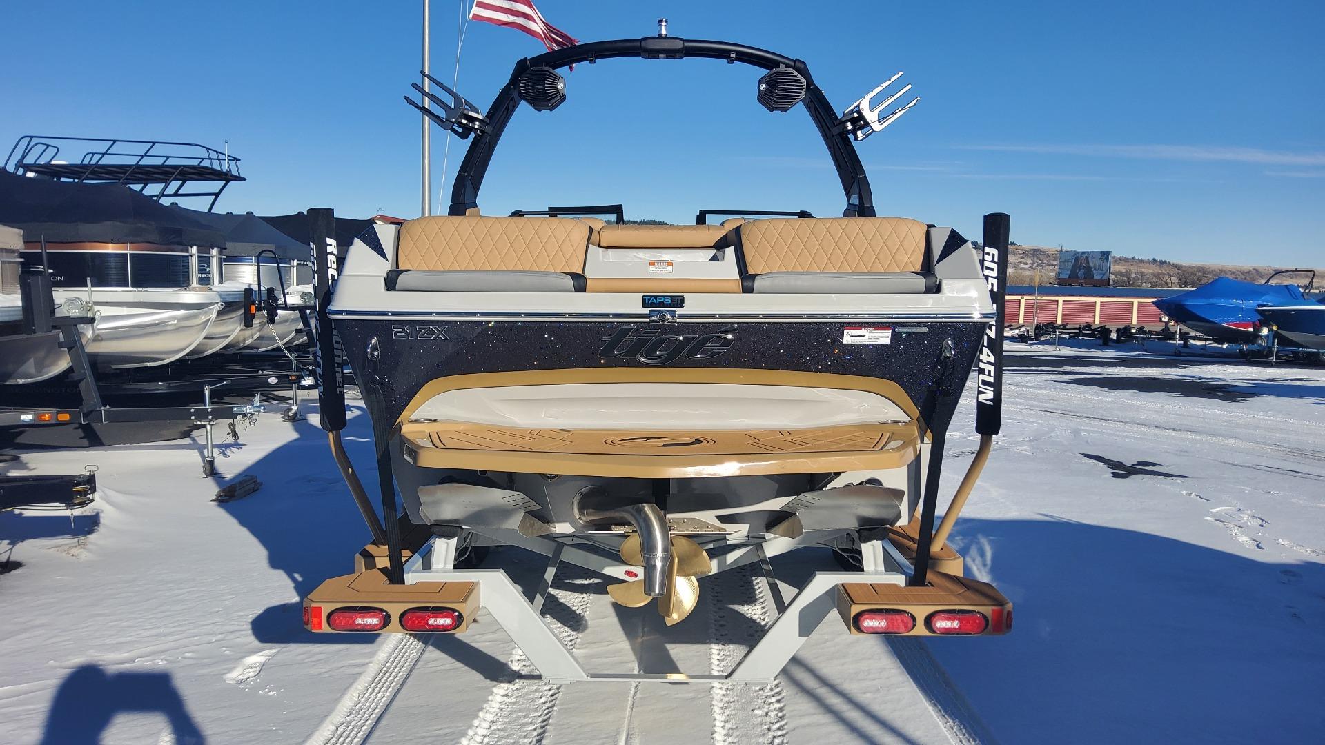 boat.Title
