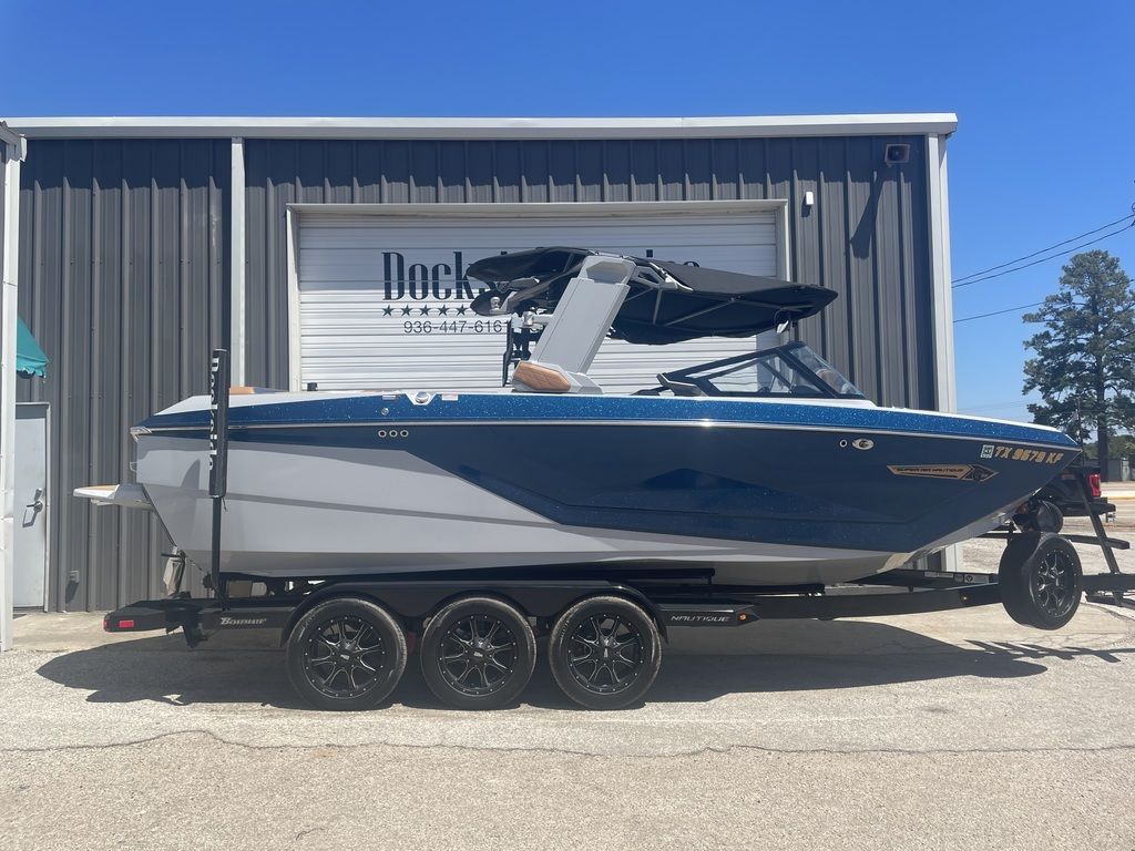 boat.Title