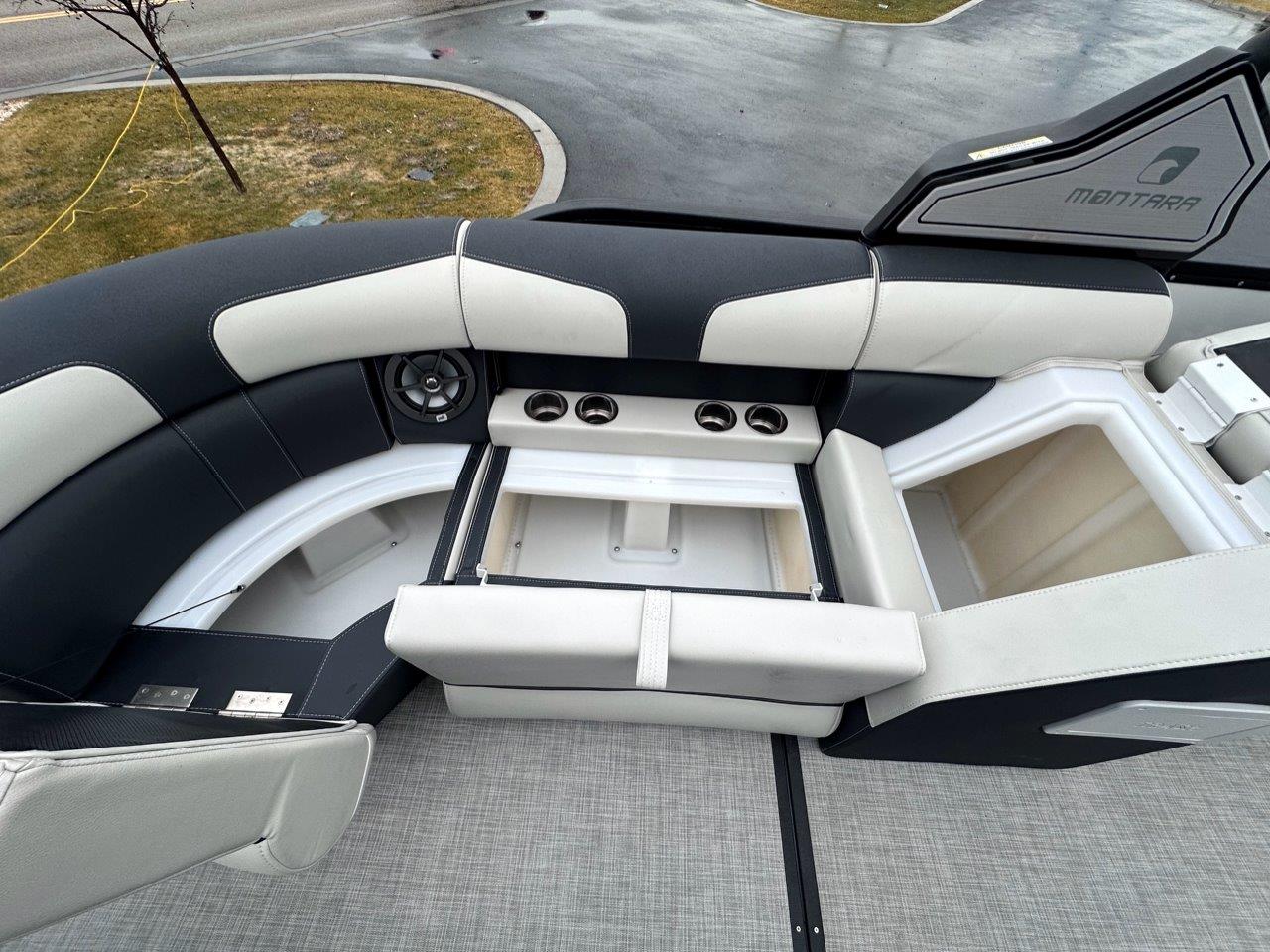 2024 Montara 25' Surf Boss