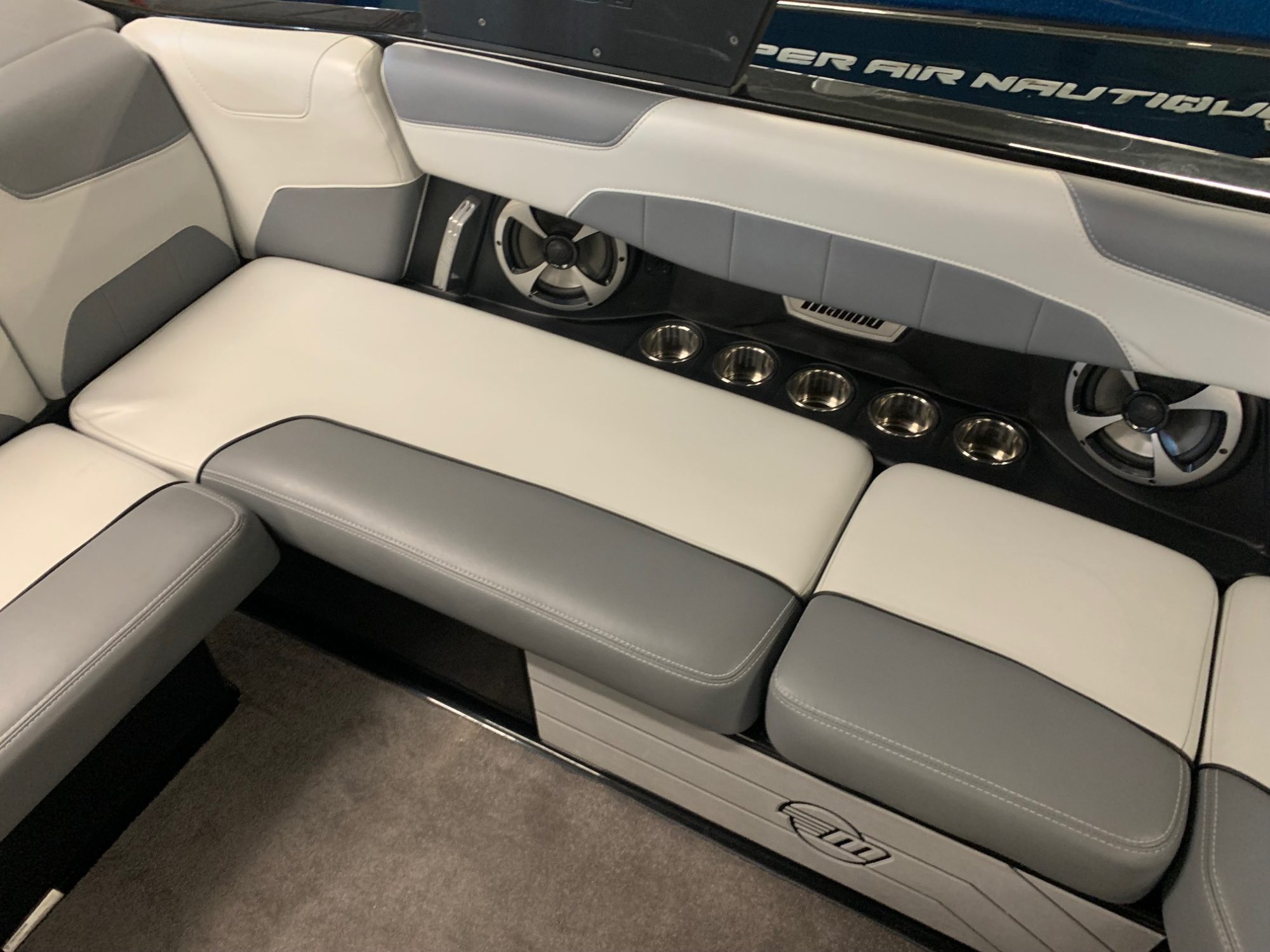 2019 Malibu Wakesetter 22LSV