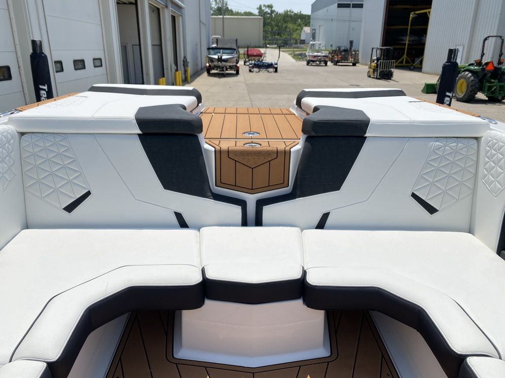 2025 Nautique Super Air Nautique GS20