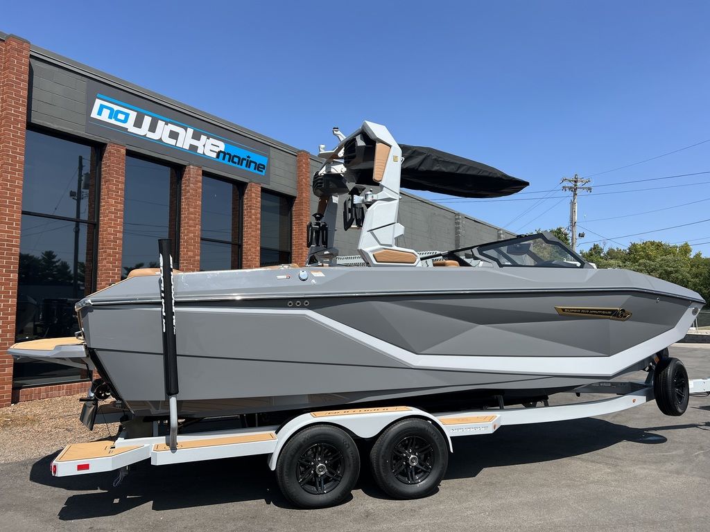 2025 Nautique G23