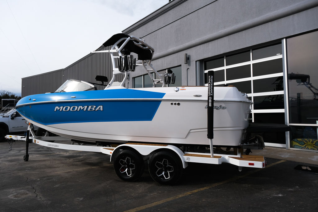 2025 MOOMBA Mojo