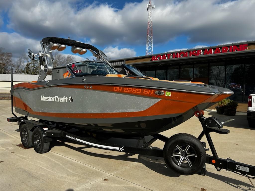 2021 MasterCraft X22