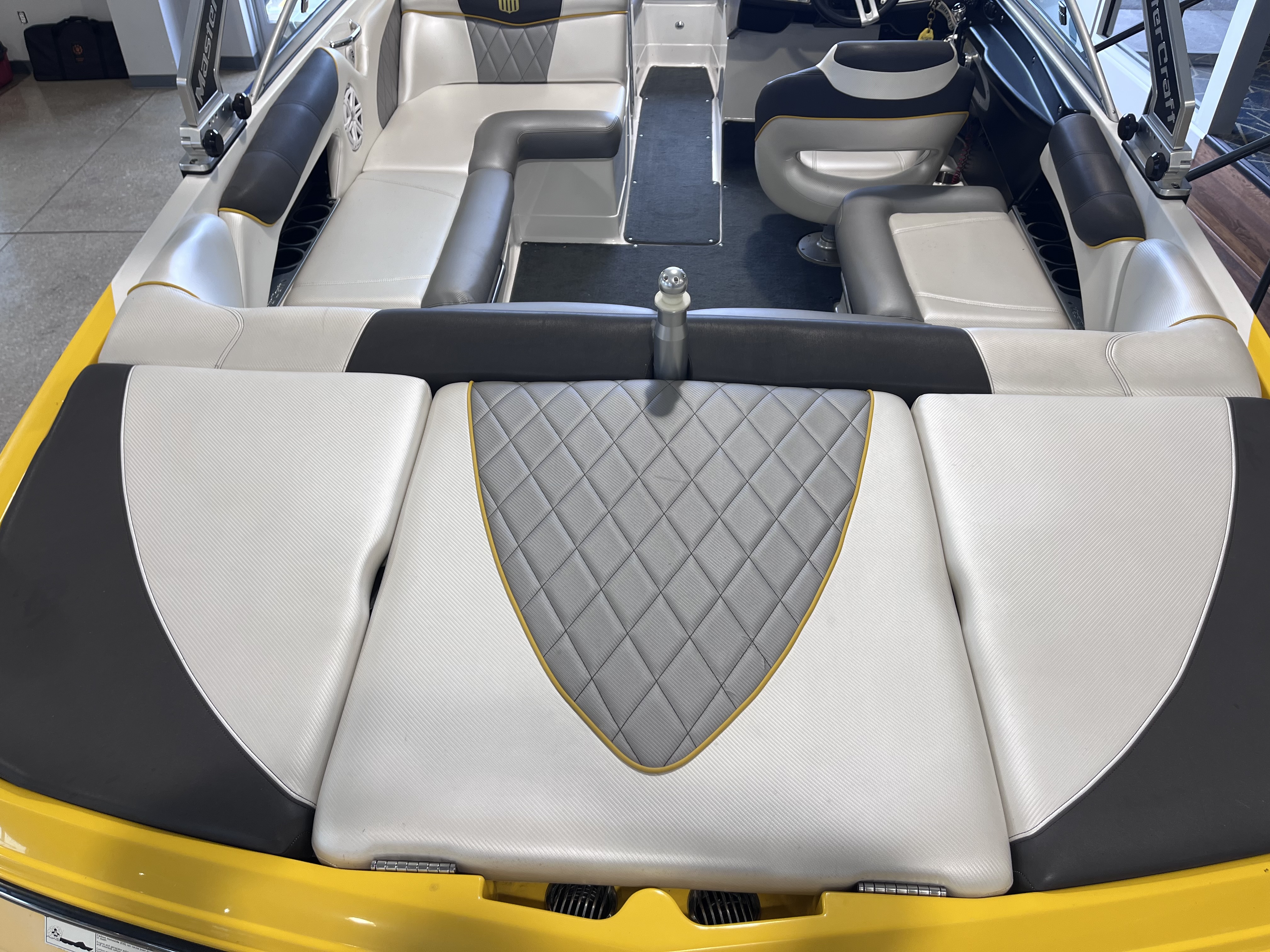 2011 MasterCraft X2