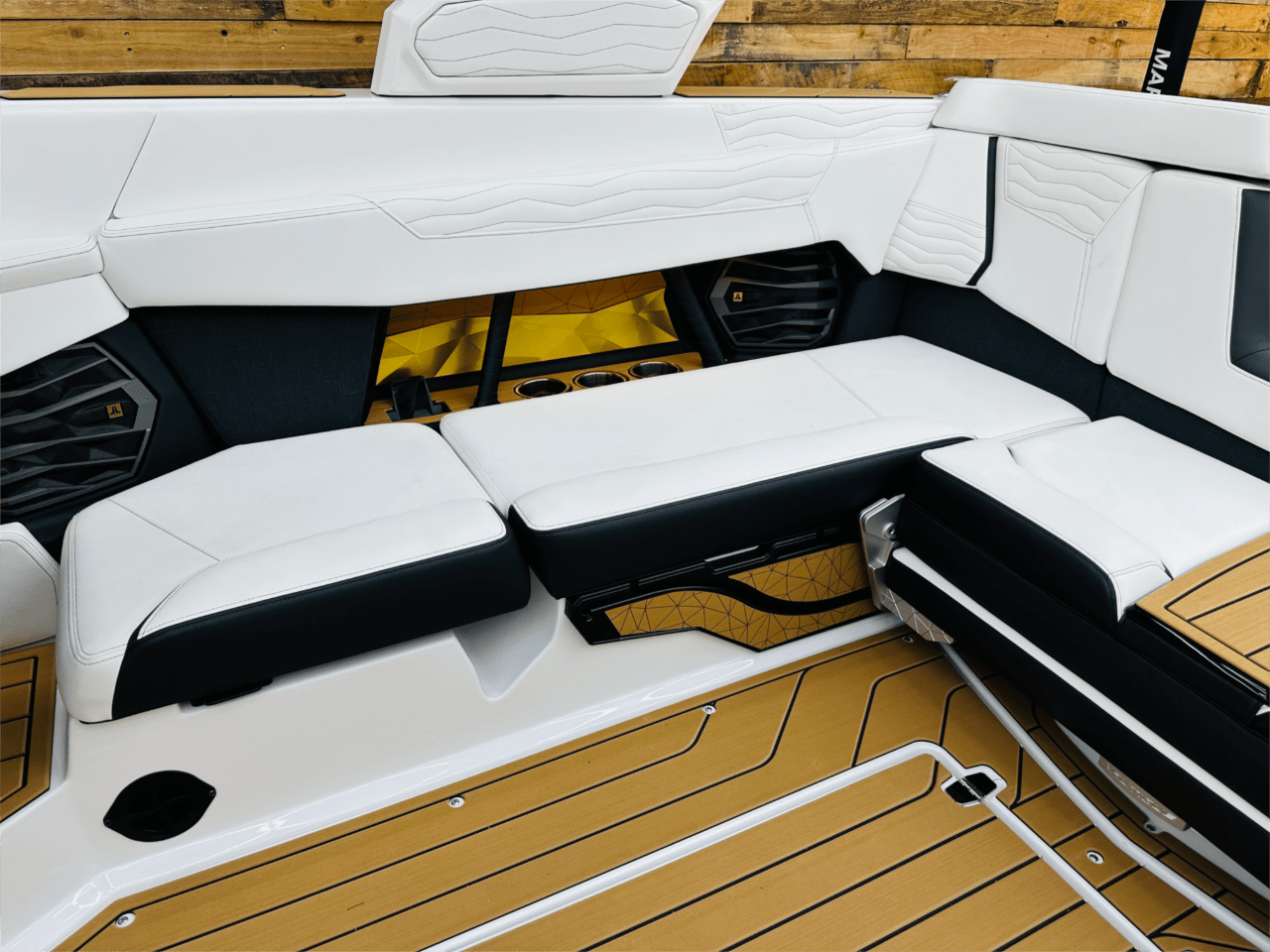 2025 Super Air Nautique G23