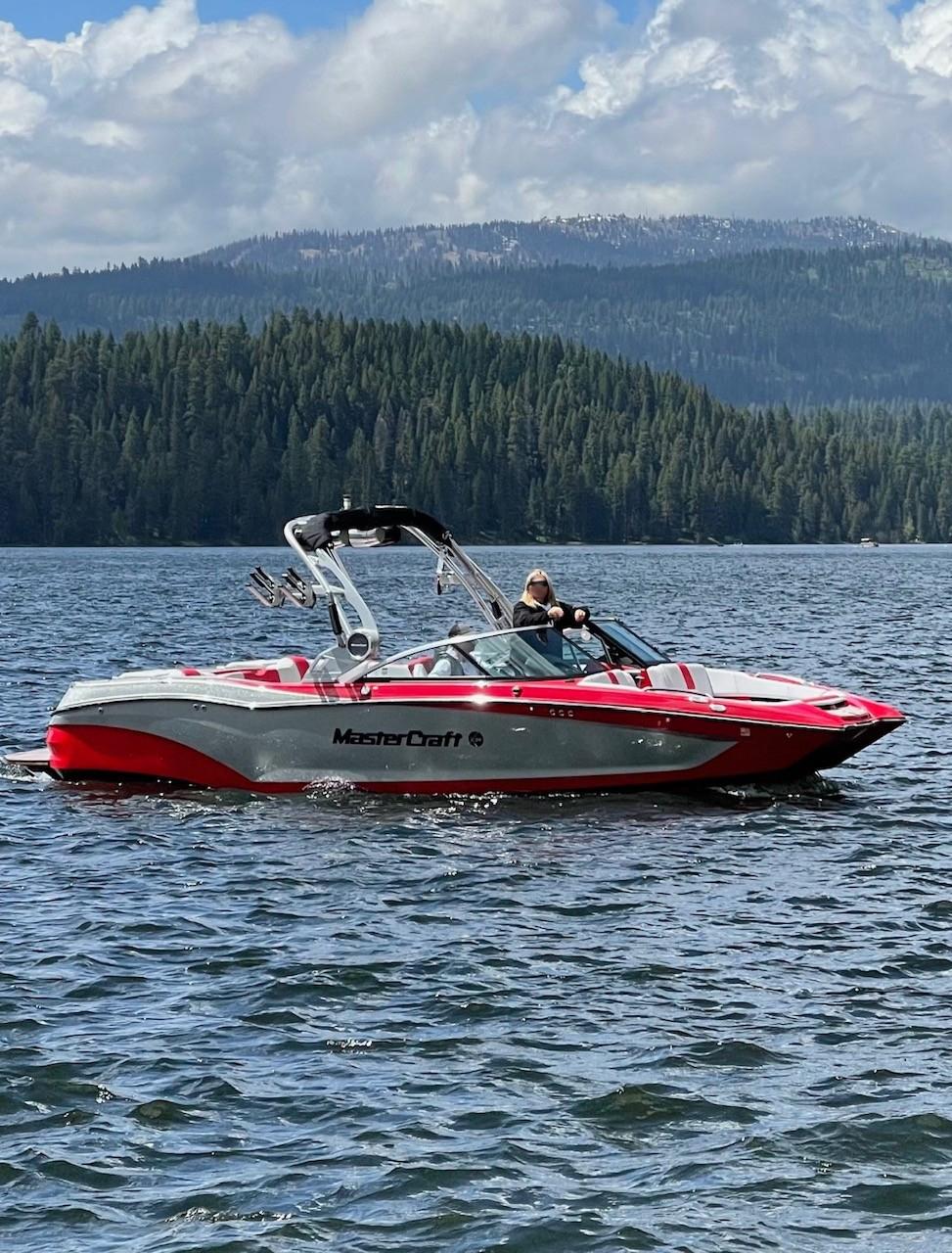 2020 24' Mastercraft X24