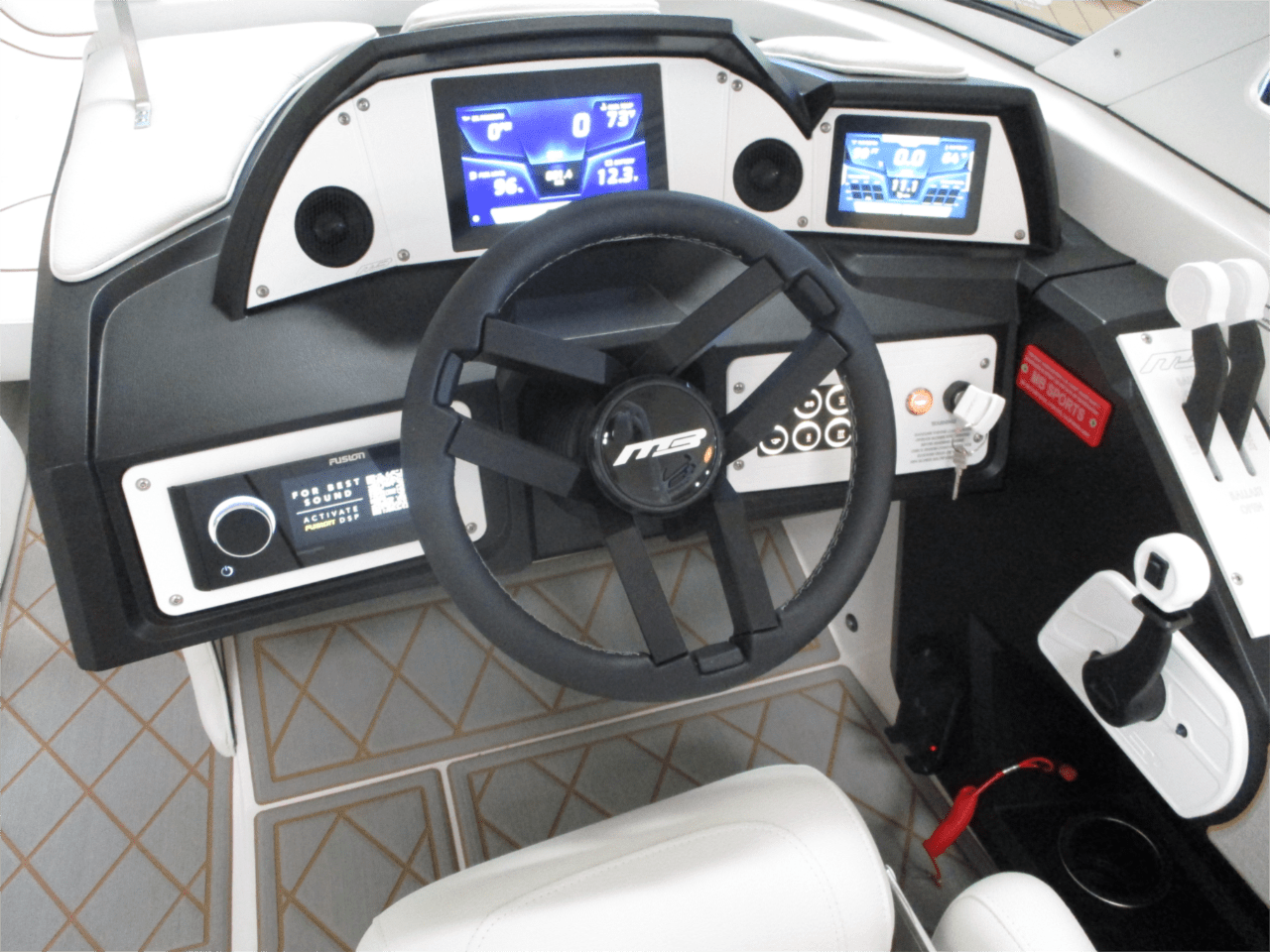 2025 MB SPORTS B52 23’ ALPHA