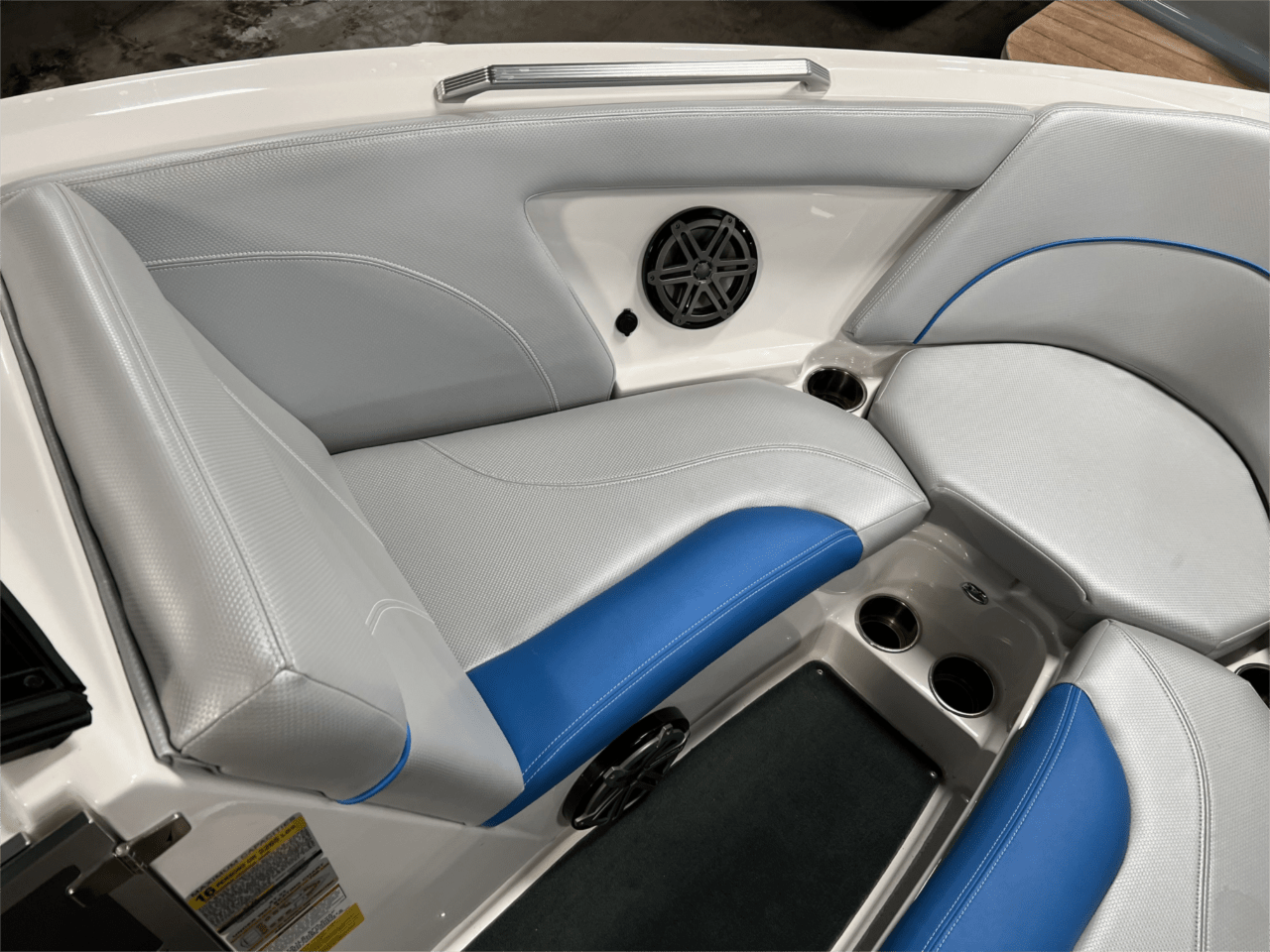 2017 Mastercraft XT23 | 209094