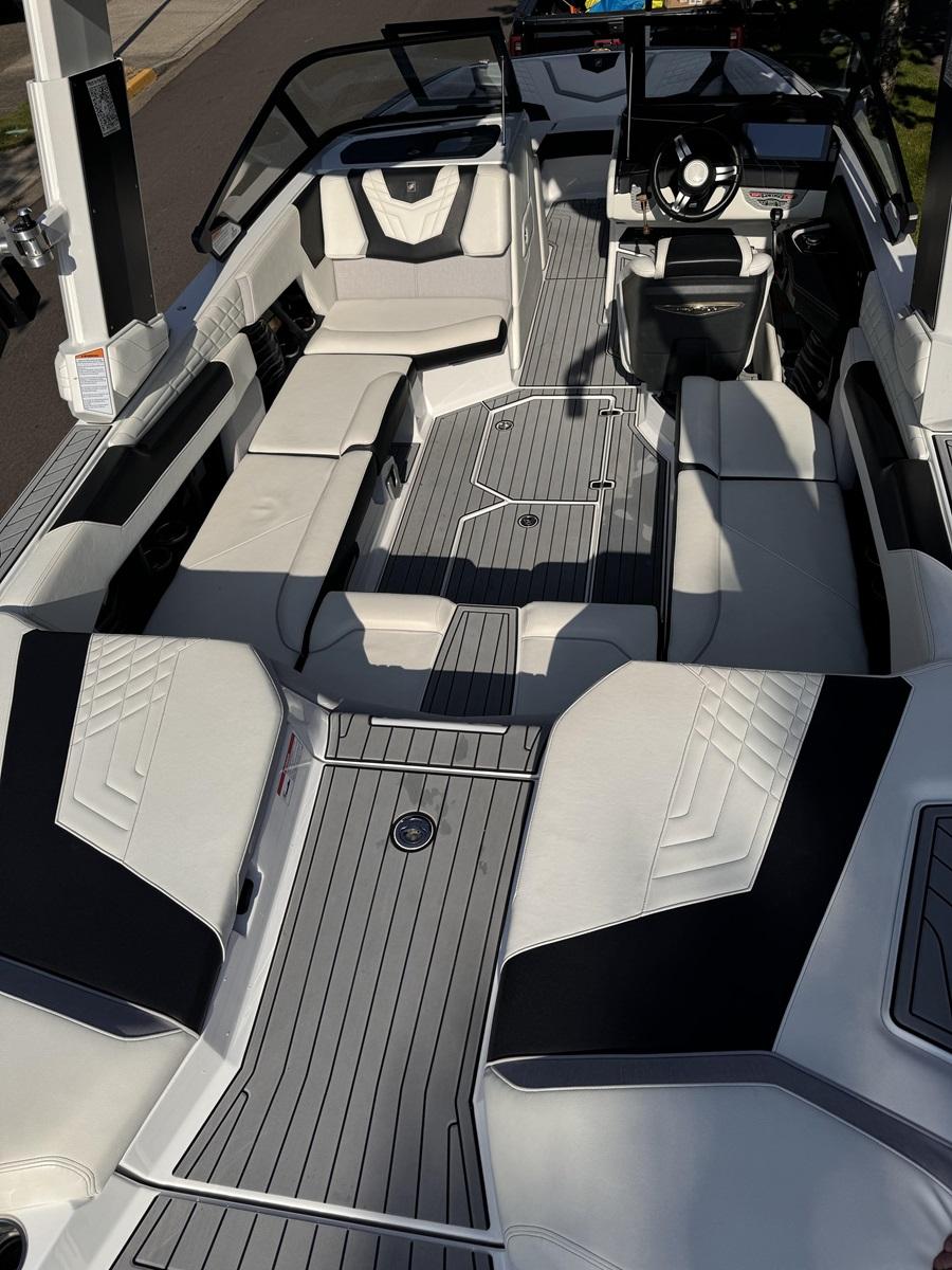 2022 Nautique G23 with all the options Icon
